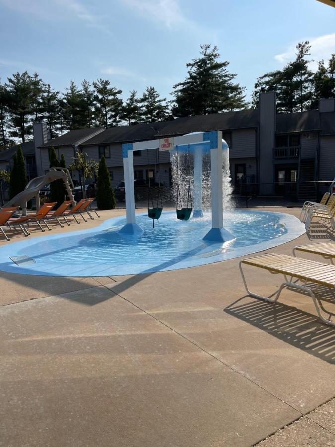 ויסקונסין דלס Caribbean Club Resort מראה חיצוני תמונה